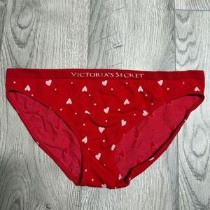 victoria’s secret red and white heart print panties size medium